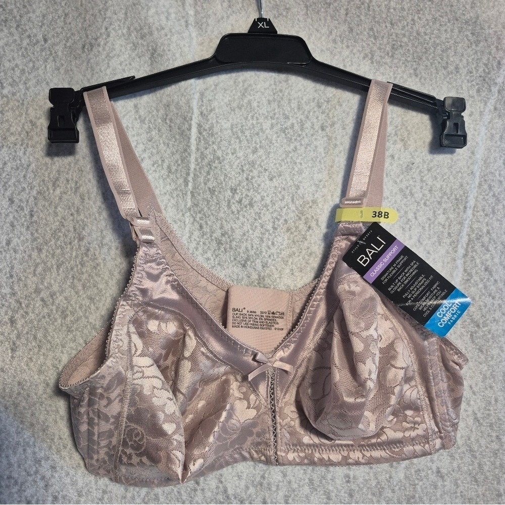 Bali Classic Support Wireless,Bra With Stay In Place Straps 38 B